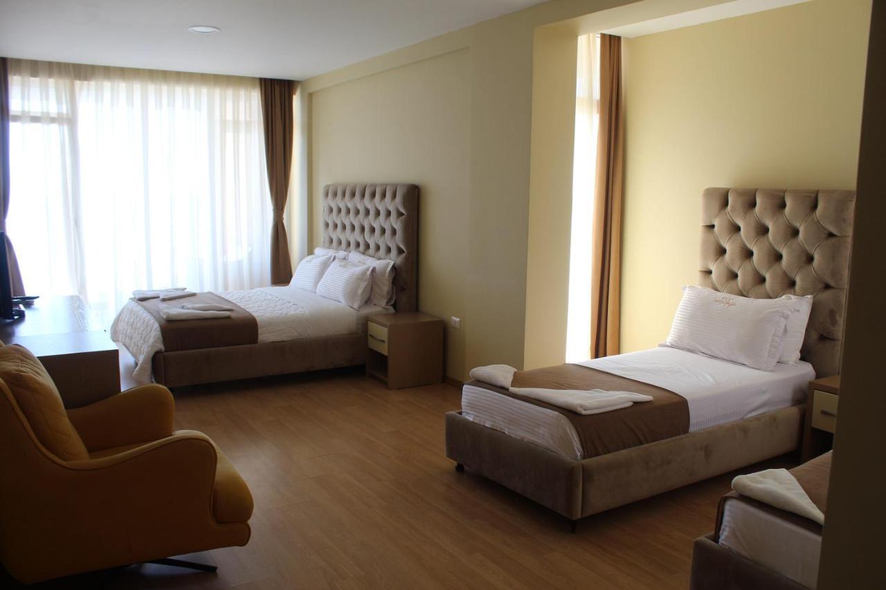 Hotel Frojd - Beach Front Resort Шенджин Экстерьер фото