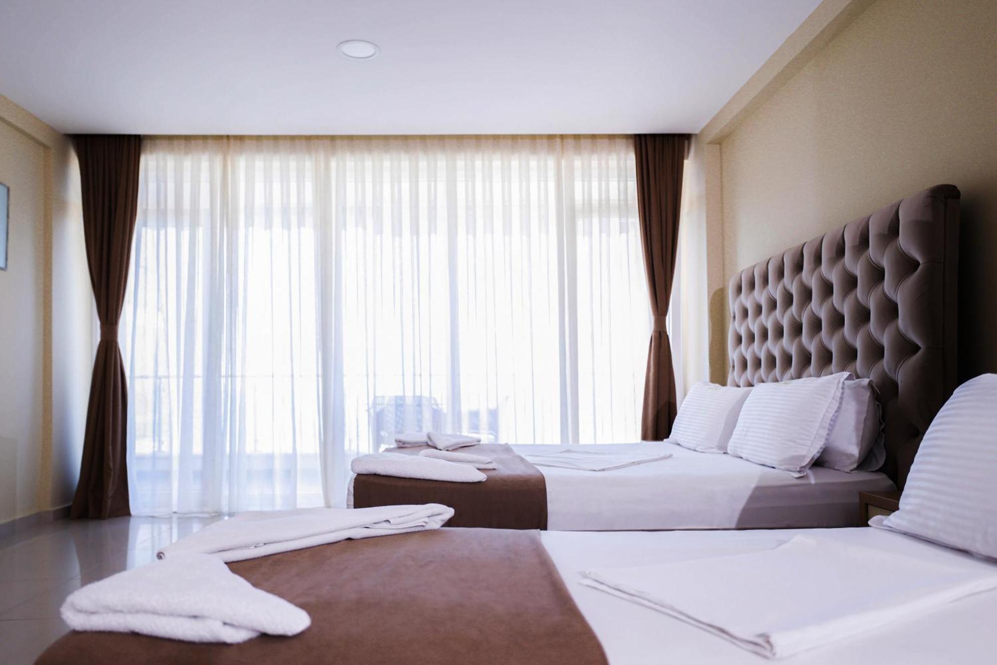 Hotel Frojd - Beach Front Resort Шенджин Экстерьер фото