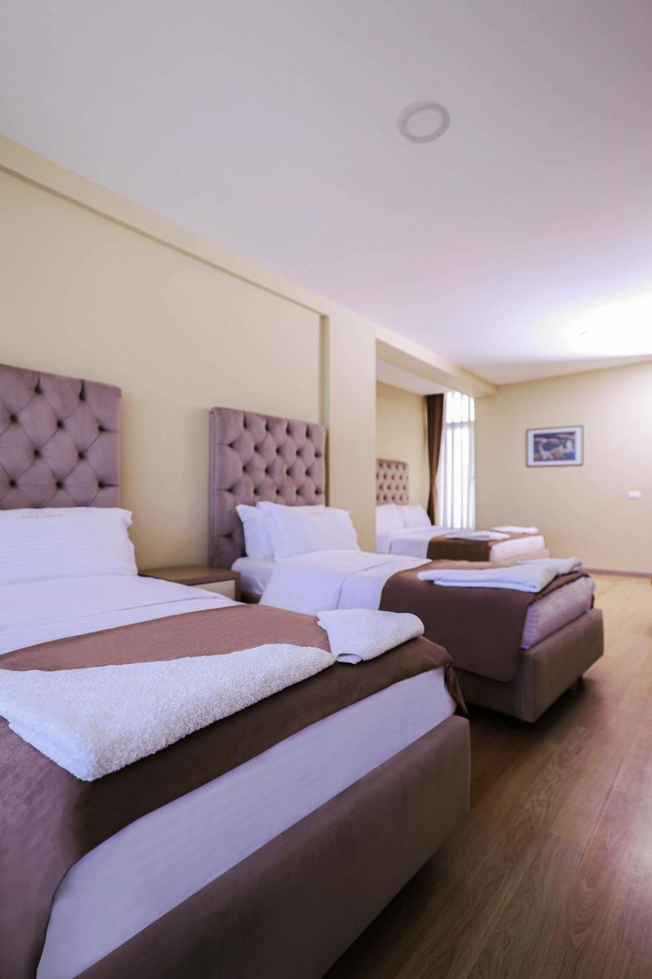 Hotel Frojd - Beach Front Resort Шенджин Экстерьер фото