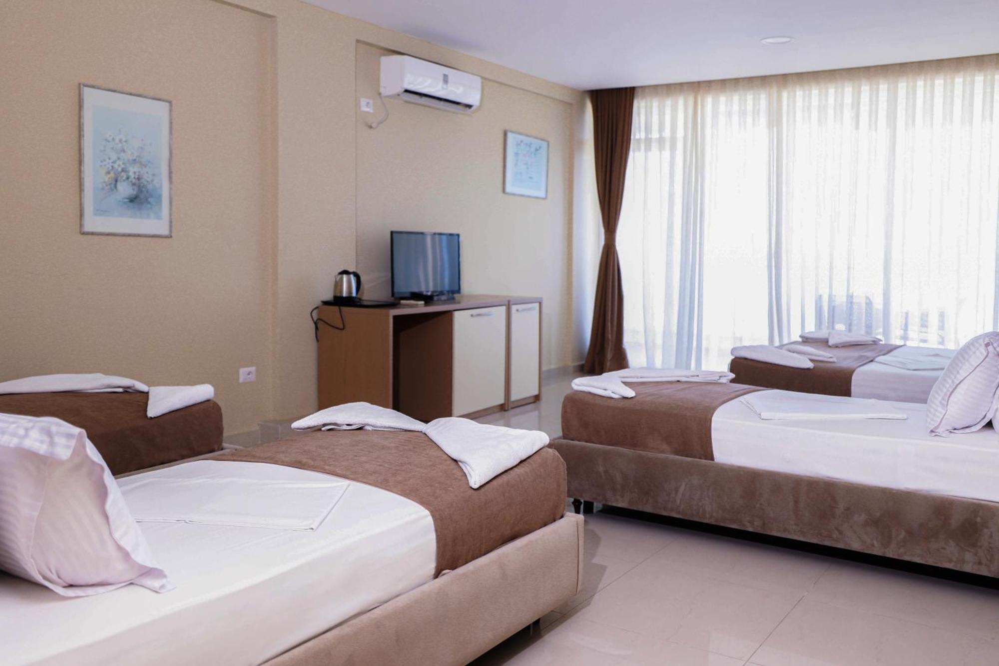 Hotel Frojd - Beach Front Resort Шенджин Экстерьер фото